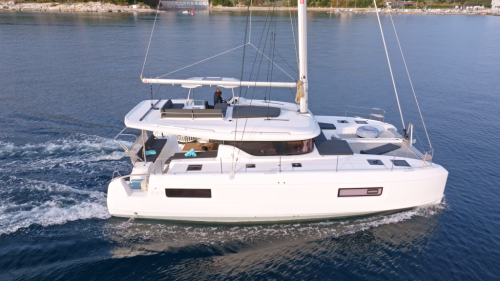 Lagoon 43 La Rose 3